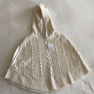 NWT cream colored baby Gap poncho.